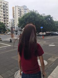 -茶发Salon·烫发染发理发