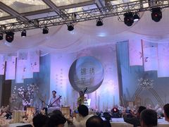 -上海佘山世茂艾美酒店