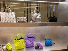 -三宅一生 (阪急梅田本店)