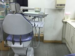 -浙江大学医学院附属口腔医院湖滨（延安）院区