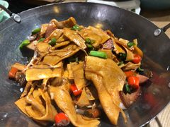 -老妈私房鱼头(欧洲城店)