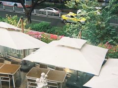 -Mark&Mars Restaurant