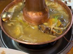 -岳记兴隆·青城腊排铜火锅(融创店)
