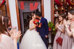 -予白婚纱礼服馆