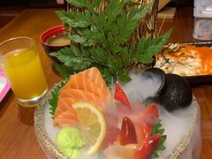 三文鱼刺身-鳗鱼家·深夜食堂(军博店)