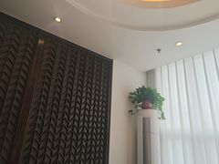 -梅花香里大酒店(郁金香路店)
