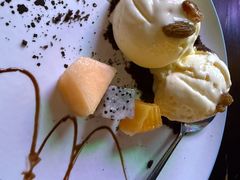 Famous精选冰淇淋-Famous肥猫墨西哥音乐餐吧(五棵松华熙LIVE店)