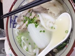 -名门潮牛·鲜牛肉海鲜火锅.烧烤自助餐厅(诚丰广场店)