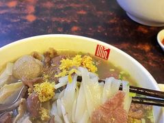 -潮镇老尾牛杂(环城西路店)