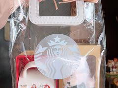 -星巴克(七宝领展广场1F店)