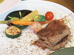 -杏荟旋转餐厅(广州爱群店)