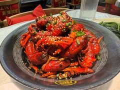 -肥肥虾庄·金牌油焖大虾(沙湖店)
