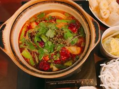 -随变烧烤麻辣鸡煲(佐敦店)