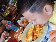 -JINNS锦时 steak&pizza(浸信会礼拜堂旧址店)
