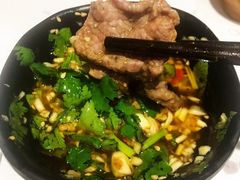 -独食火锅·半米屋台(直营总店)