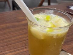 -港丽餐厅(正大店)
