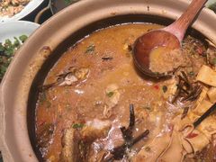 -吃饭皇帝大(长宁龙之梦店)