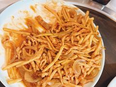 -人民公社铁锅炖·东北菜(卫国道店)