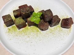 -北京保利大厦酒店(东四十条地铁站店)