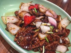 京葱爆猪肝-虎哥私房菜(馒头山店)