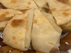 蝶鱼头泡饼-大碗居·烤鸭·鱼头泡饼(天坛东门店)