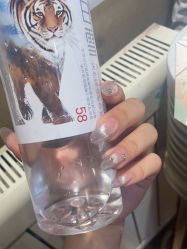 -甲·铺轻奢美甲美睫