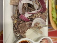 -清真·玛丽亚新疆菜主题餐厅(浙江中路店)