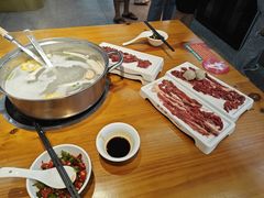 -养牛邓·潮汕牛肉海鲜自助火锅(广州店)