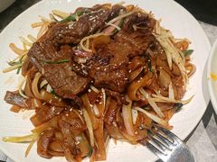 干炒牛河-留半山·香港食堂(啦啦宝都店)