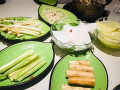 -一叶一世界·素食餐厅(锦华万达店)