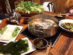 -苗家大院酸汤鱼(贵阳北站店)