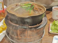 -阿润打边炉·鲜切鸡煲(华漕店)