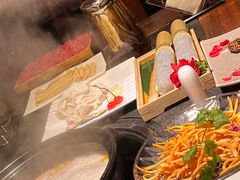 -大匠工房古船木艺术餐厅·猪肚鸡专门店(长白仙岛店)