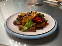 -伴鱼烤货东北菜(雅仕铭苑店)
