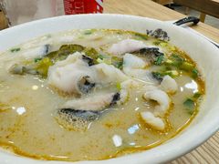 -凯峰鱼汤米线(金利達店)