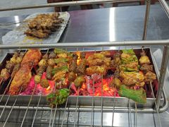 -老广烧烤(骆驼山康馨园店)
