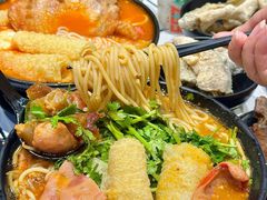 -肥汁米蘭香港米线(长宁来福士店)