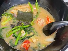 -吕阿婆骨汤麻辣烫(云岗店)