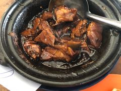 -直落玻璃（瓦煲）肉骨茶
