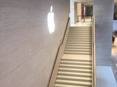 -Apple零售店(玄武湖店)