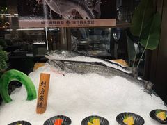 -钱小奴海鲜自助黑金店(杭州滨江龙湖店)