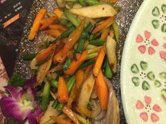 -蘑菇私房菜小馆(杨家坪西城天街店)