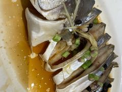 豆豉姜丝蒸鲳鱼-稻香酒家·35年老字号(侨光店)