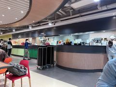 -香港大学
