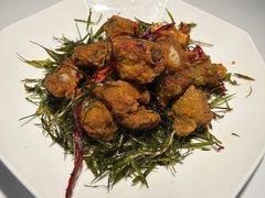 茶香酥排骨-卯时·精致锡帮菜(惠山古镇店)
