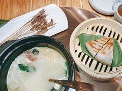 云南过桥米线-云海肴云南菜·蒸汽石锅鱼(北京良乡华冠店)