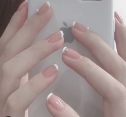 -薇奈尔美甲美睫·科技美肤