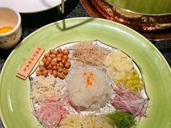 -得意咚瓜·顺德鱼生·冬瓜火锅(深圳首店)