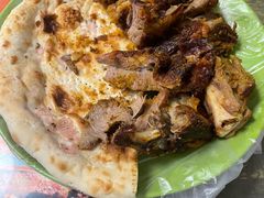 -艾力江和田馕坑烤肉店