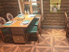 -通海俄式烧烤·俄罗斯大串(爱建店)